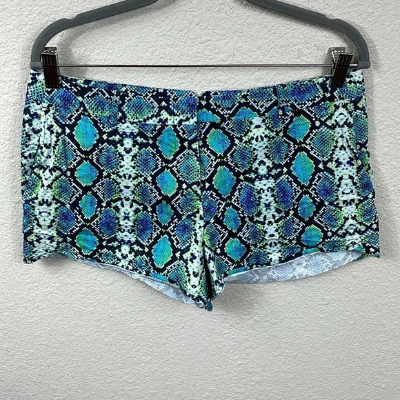 BCBGMaxAzria Phillipa Snake Skin Print Shorts Mini Daisy Duke Sz L - Picture 1 of 12